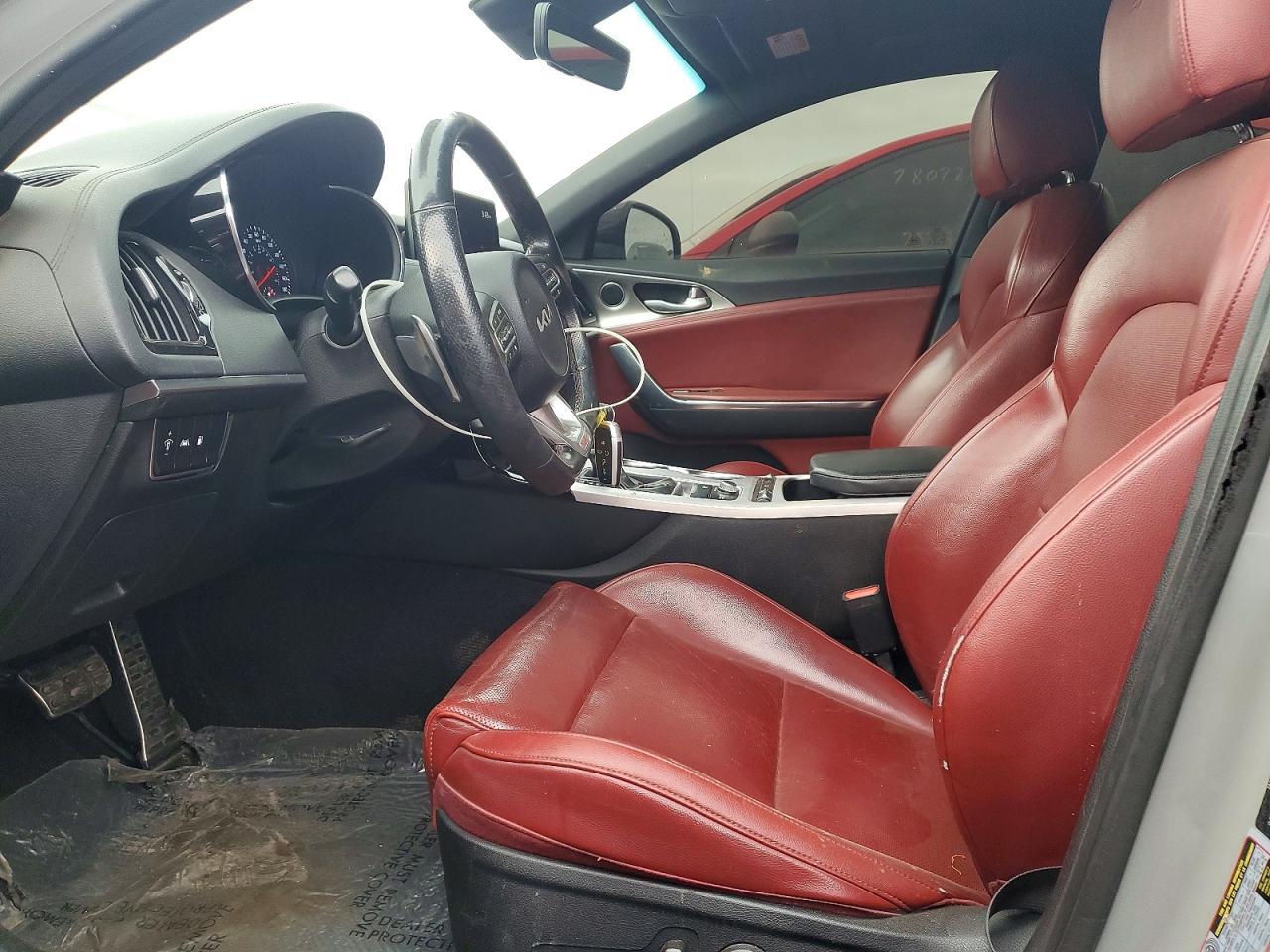 2022 KIA Stinger