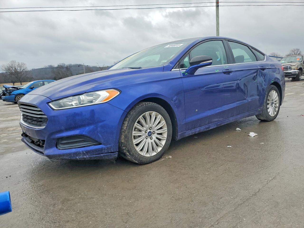 2016 FORD FUSION