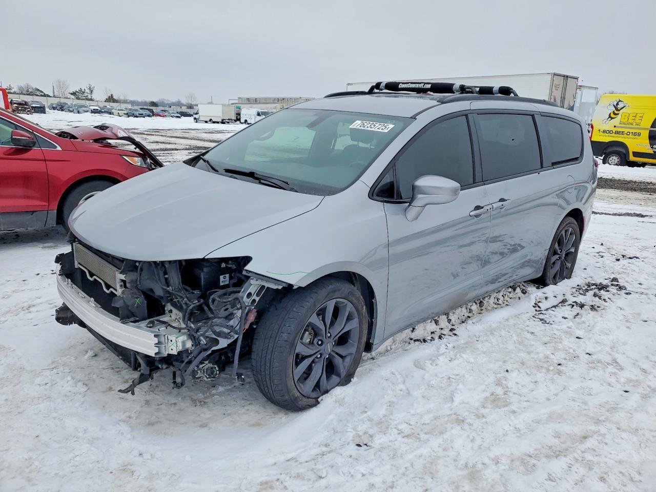 2020 CHRYSLER Pacifica