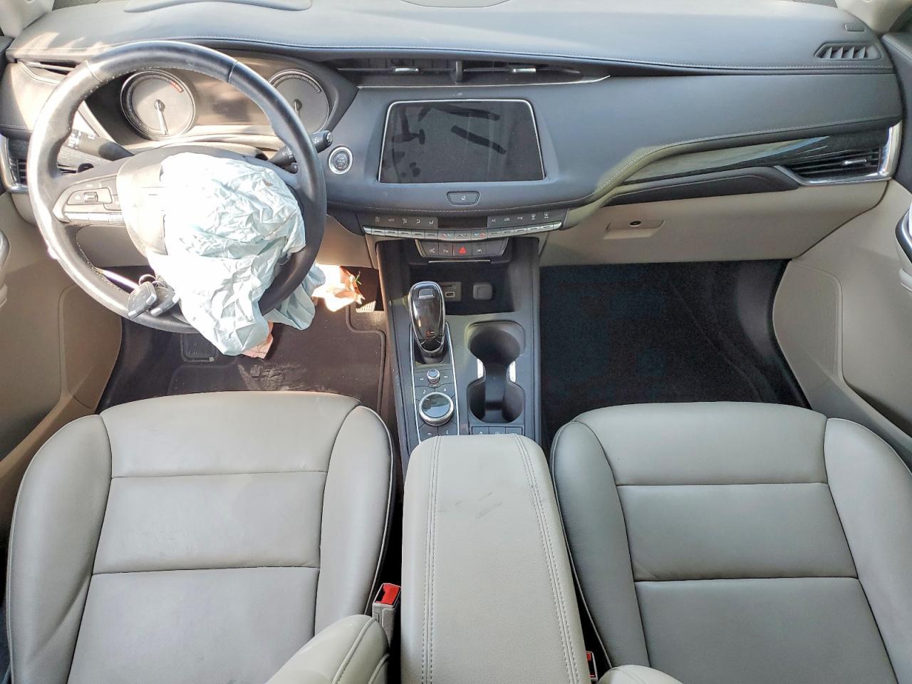 2022 CADILLAC XT4