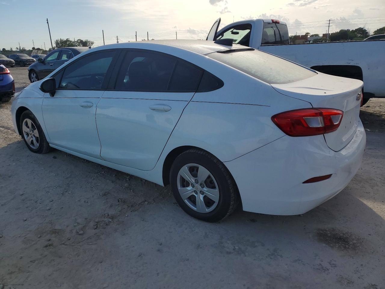 2016 CHEVROLET CRUZE