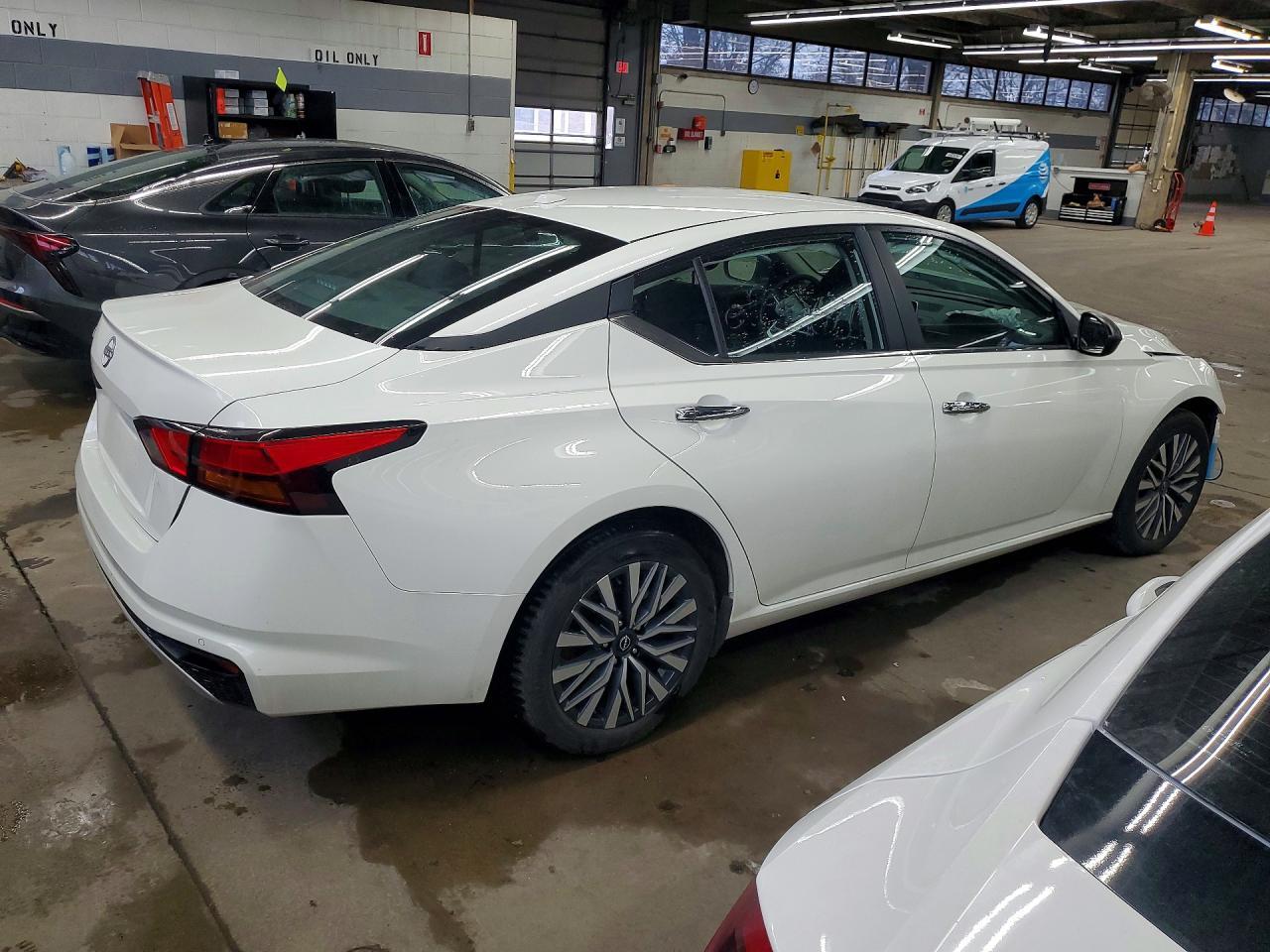 2025 NISSAN ALTIMA