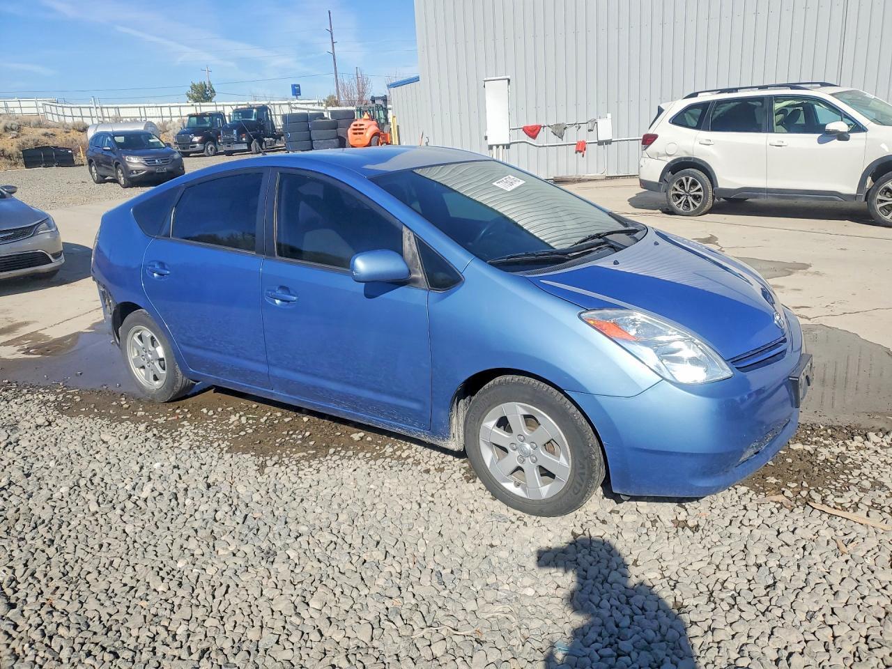 2004 TOYOTA PRIUS