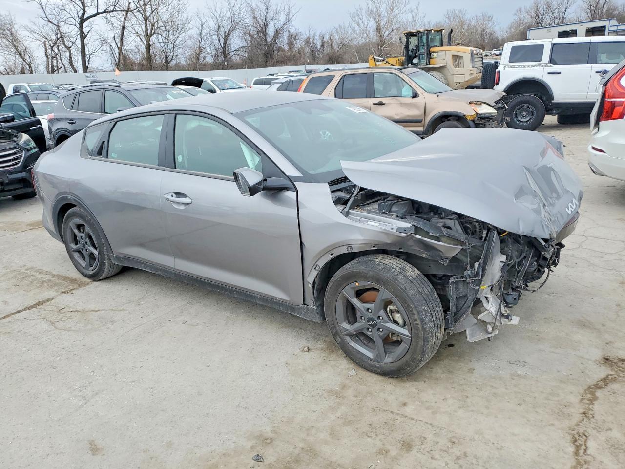 2025 KIA K4