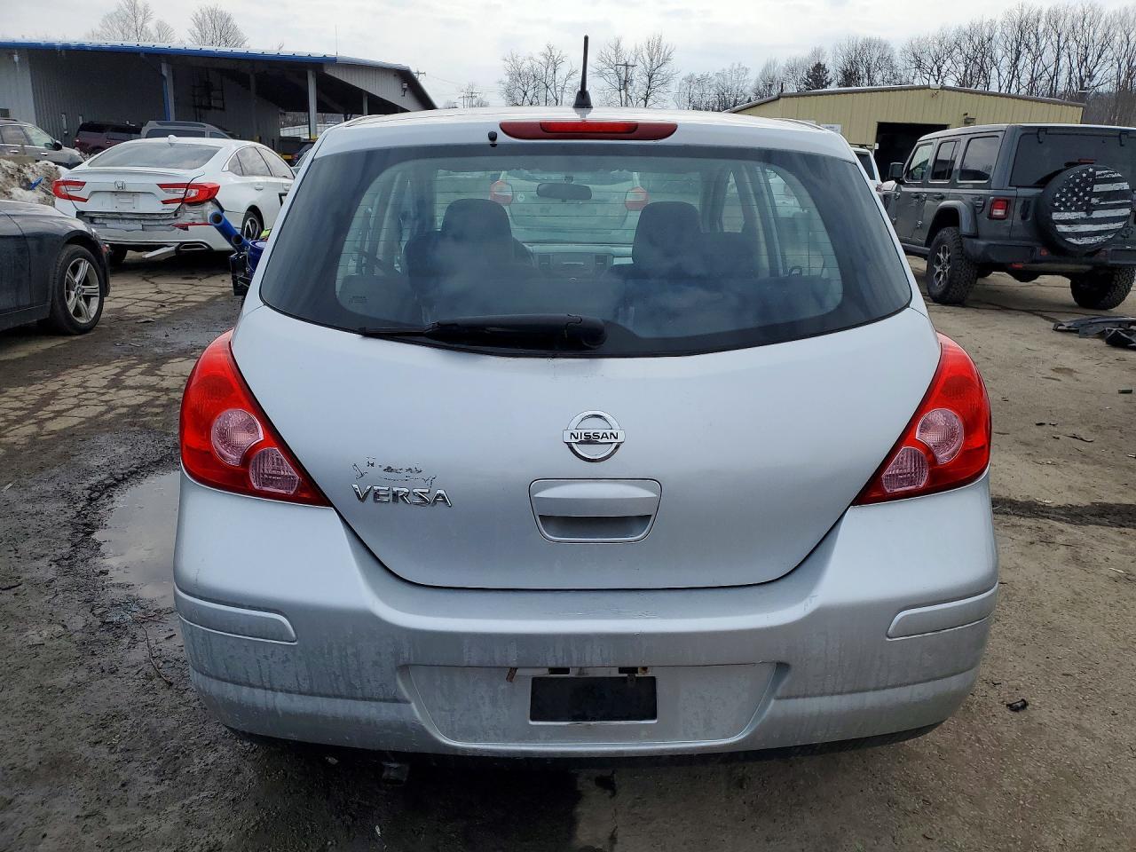 2008 NISSAN VERSA
