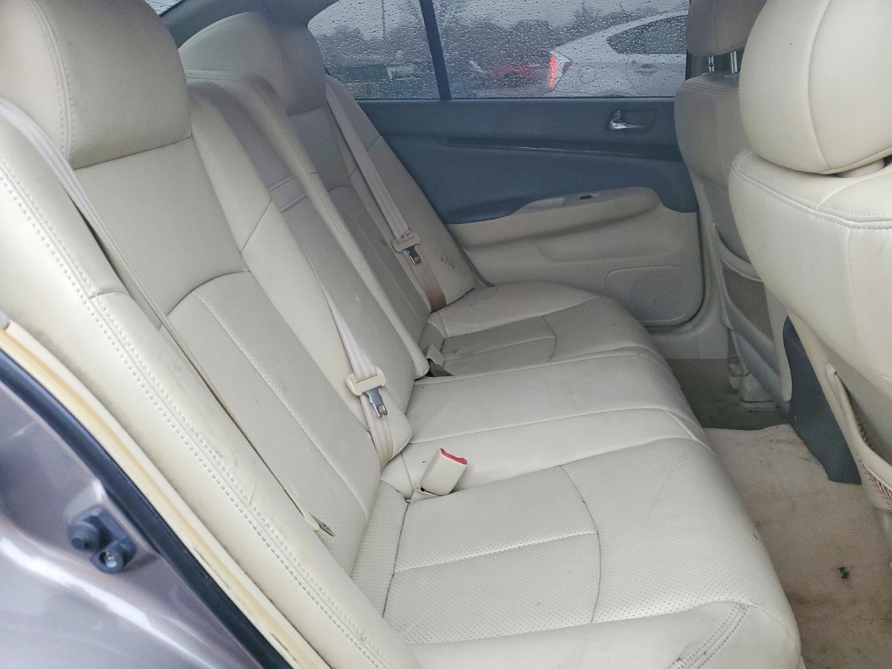 2013 INFINITI G37