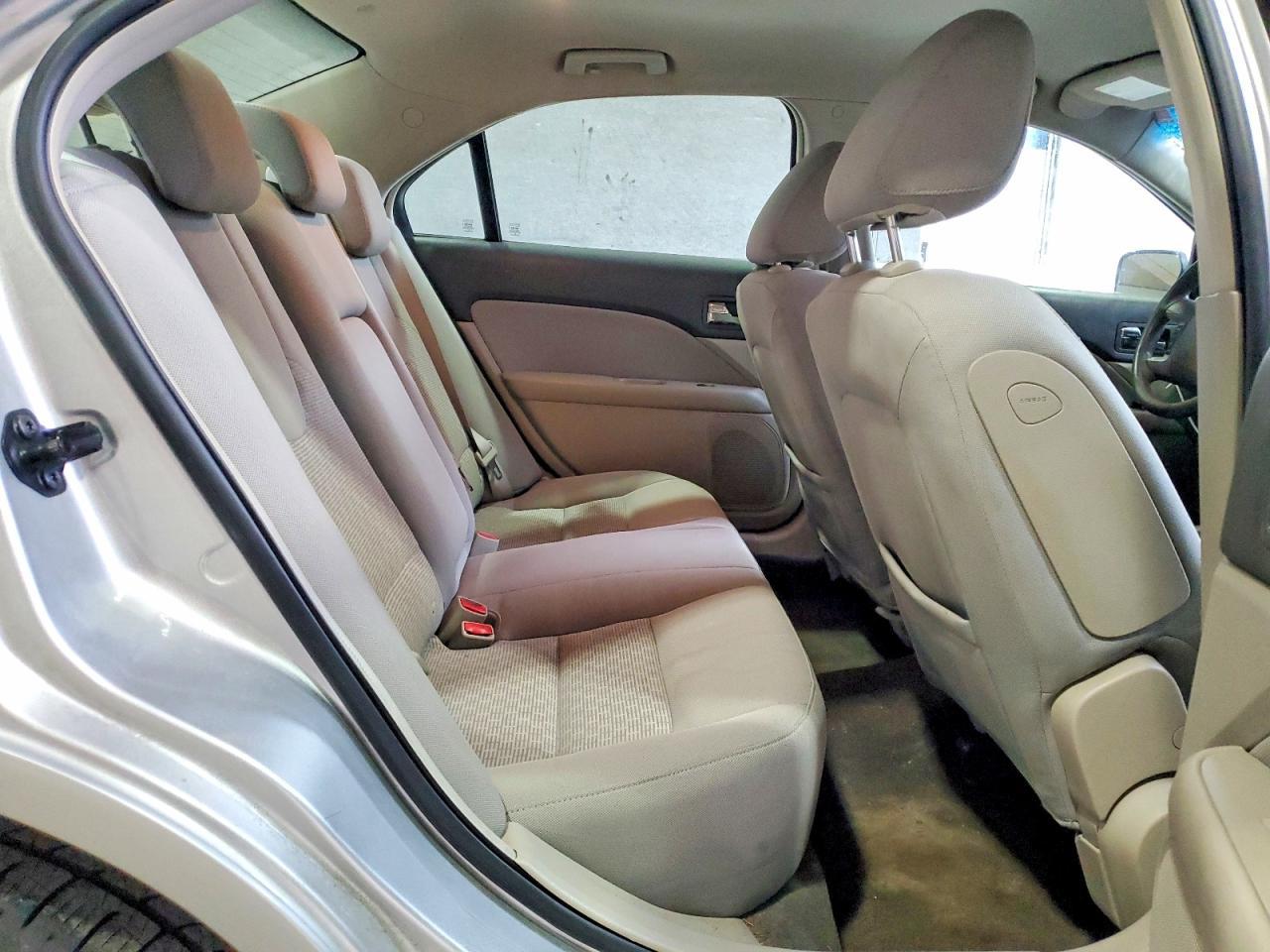 2010 FORD FUSION