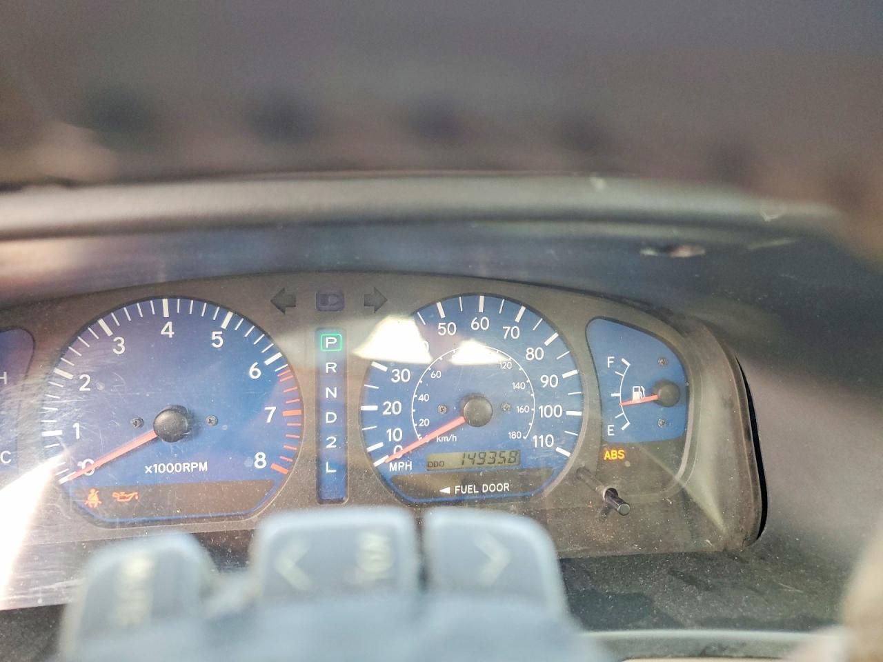 2001 TOYOTA SIENNA