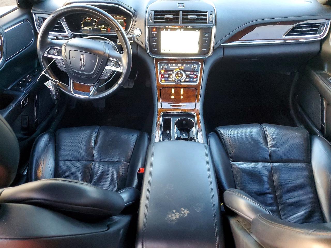 2018 LINCOLN Continental