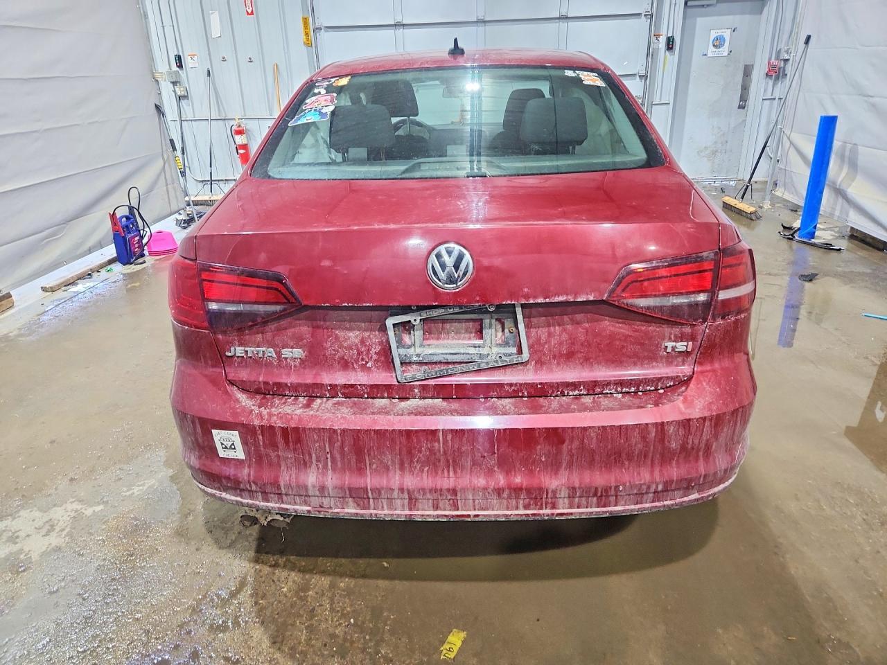 2016 VOLKSWAGEN JETTA