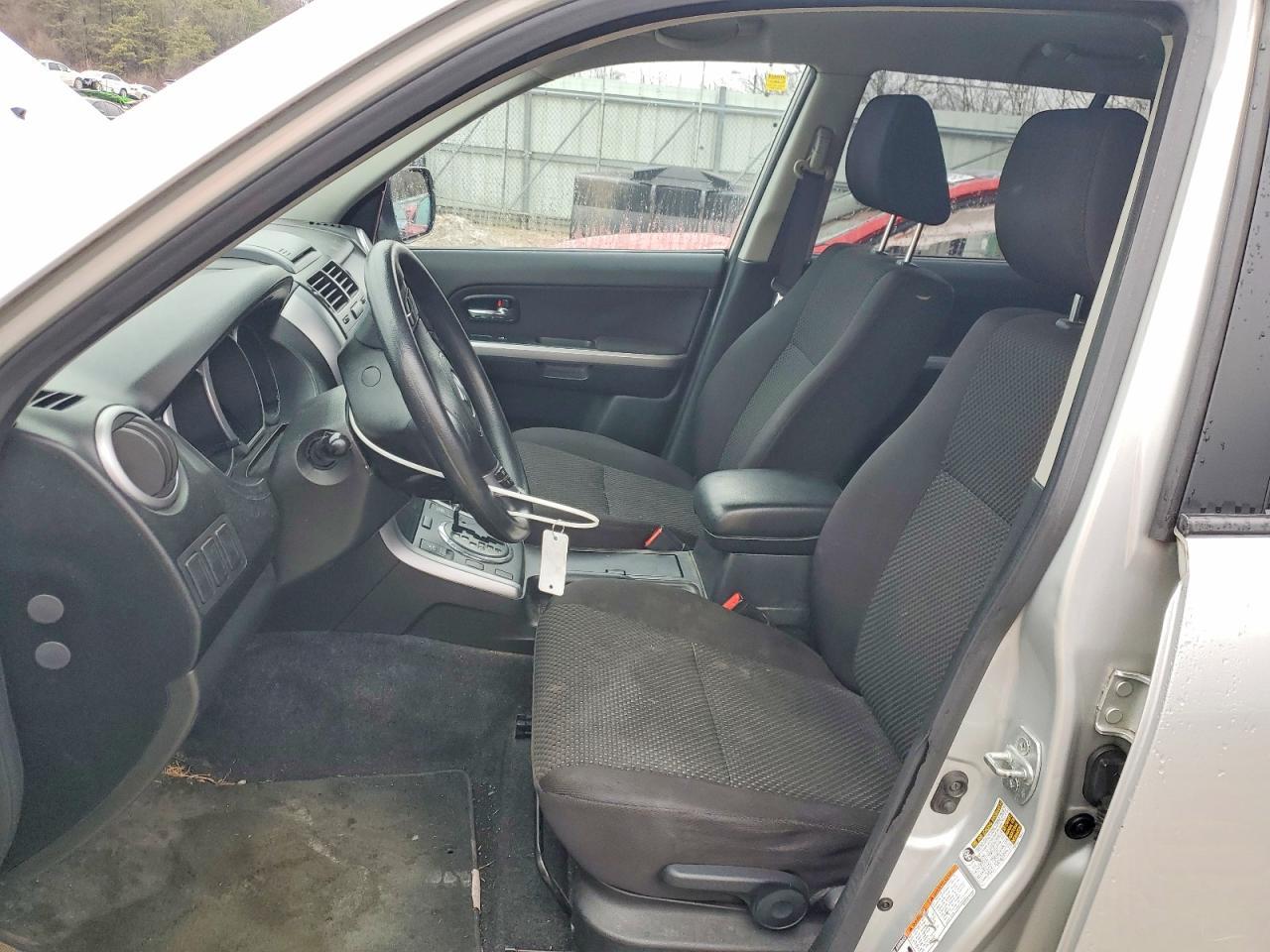 2011 SUZUKI Grand Vitara