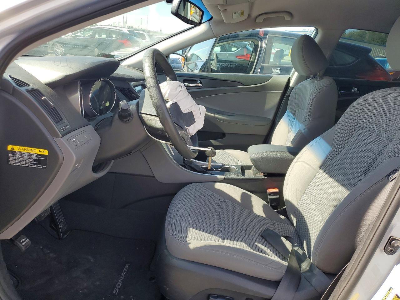 2013 HYUNDAI SONATA