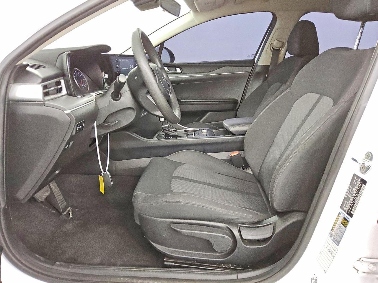 2022 KIA K5