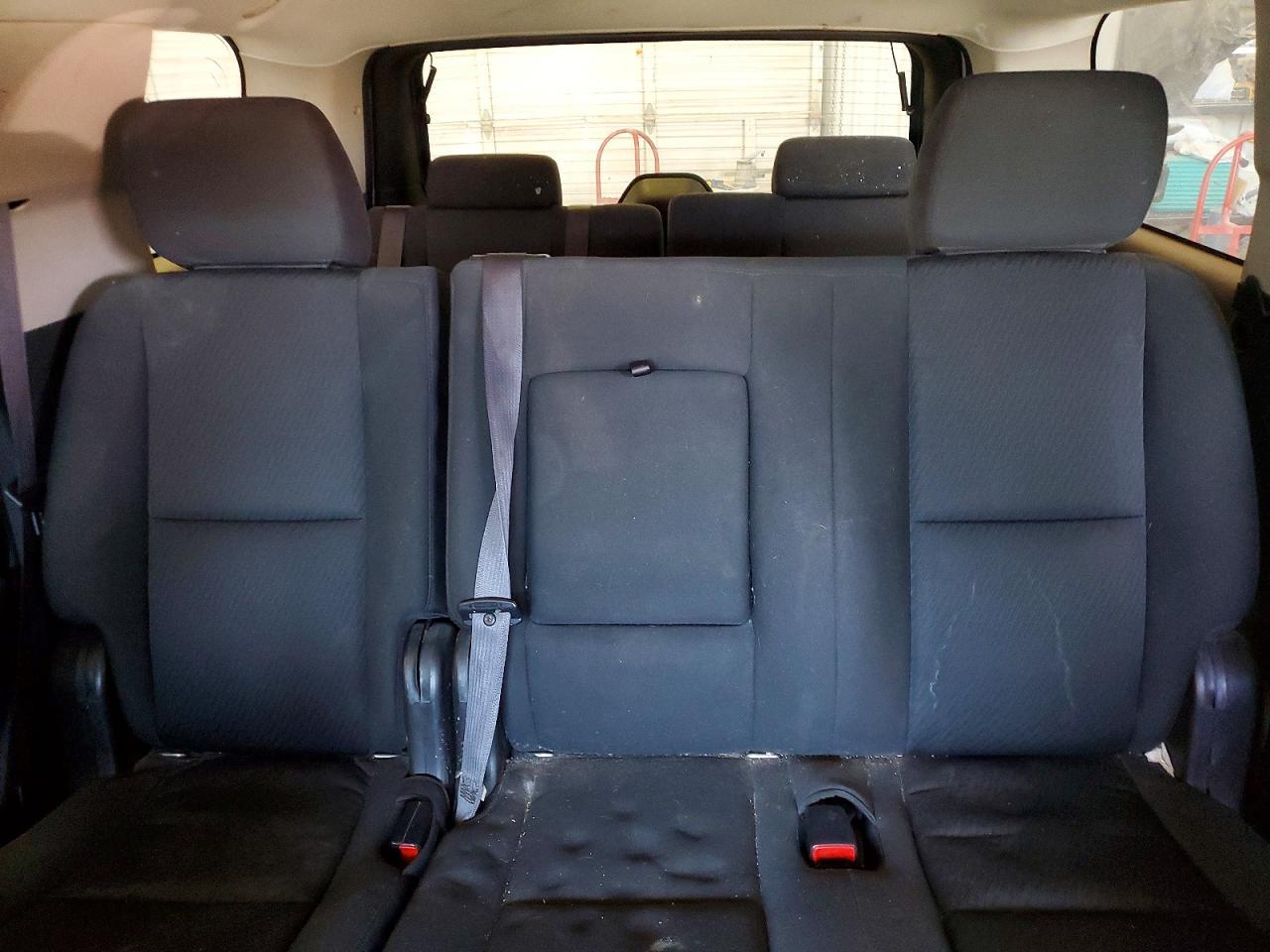 2011 CHEVROLET Tahoe