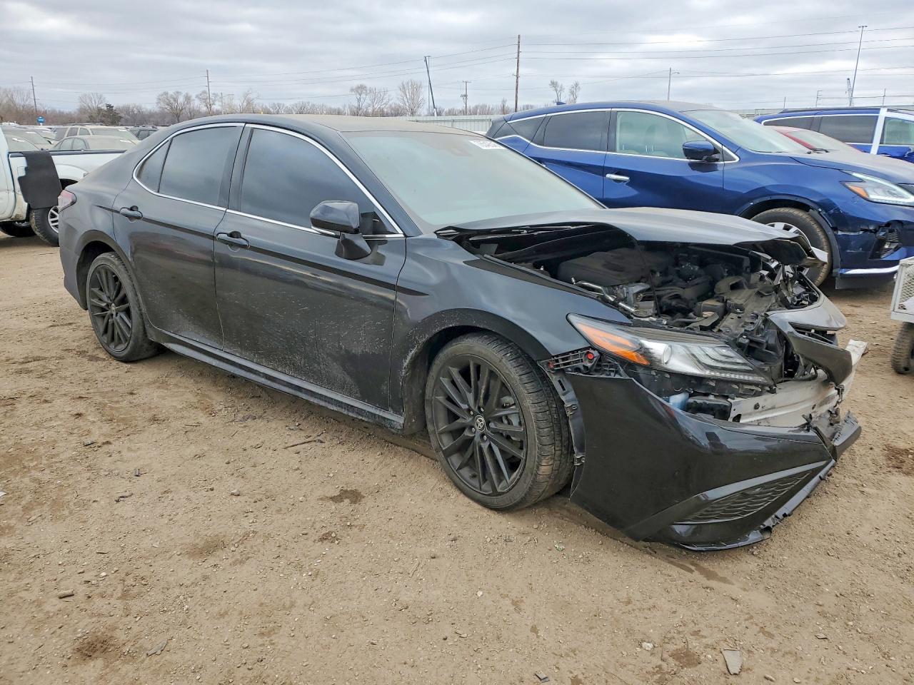 2024 TOYOTA CAMRY