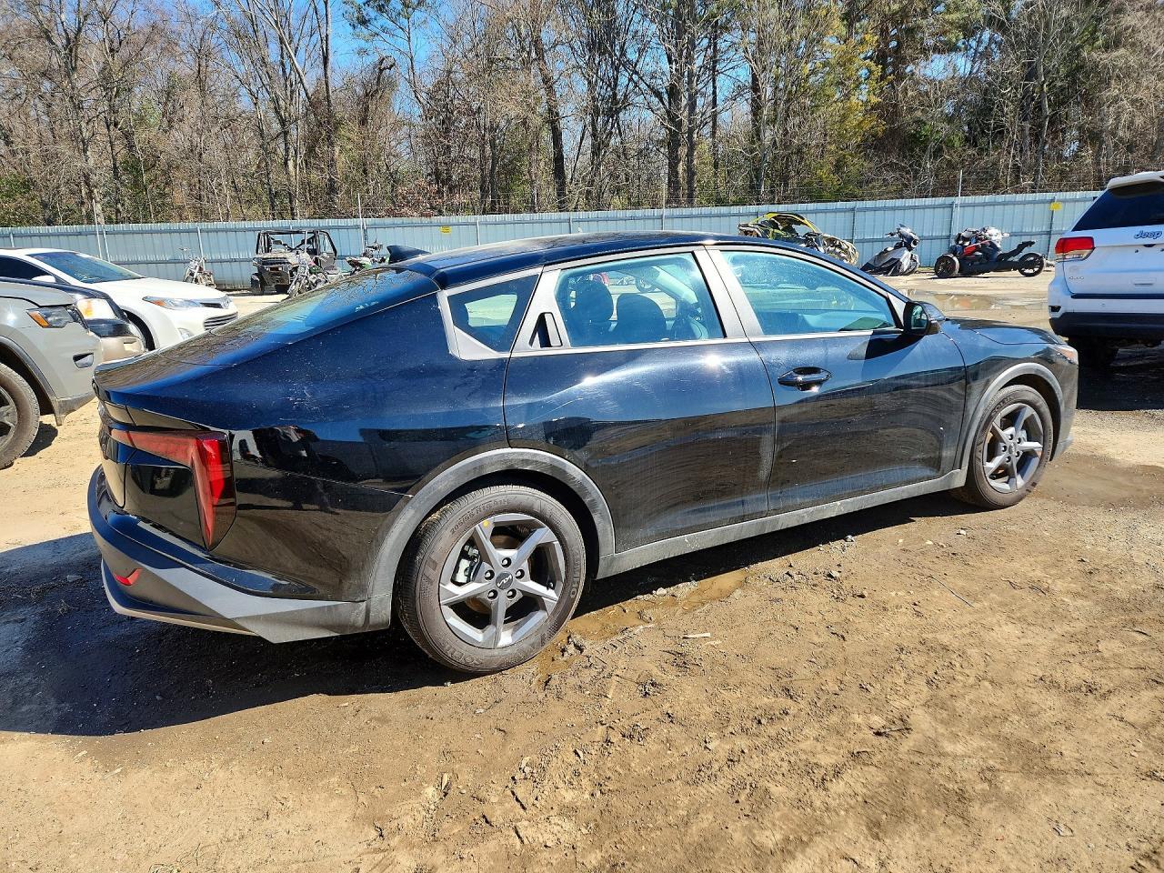 2025 KIA K4