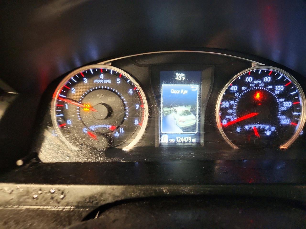 2015 TOYOTA CAMRY