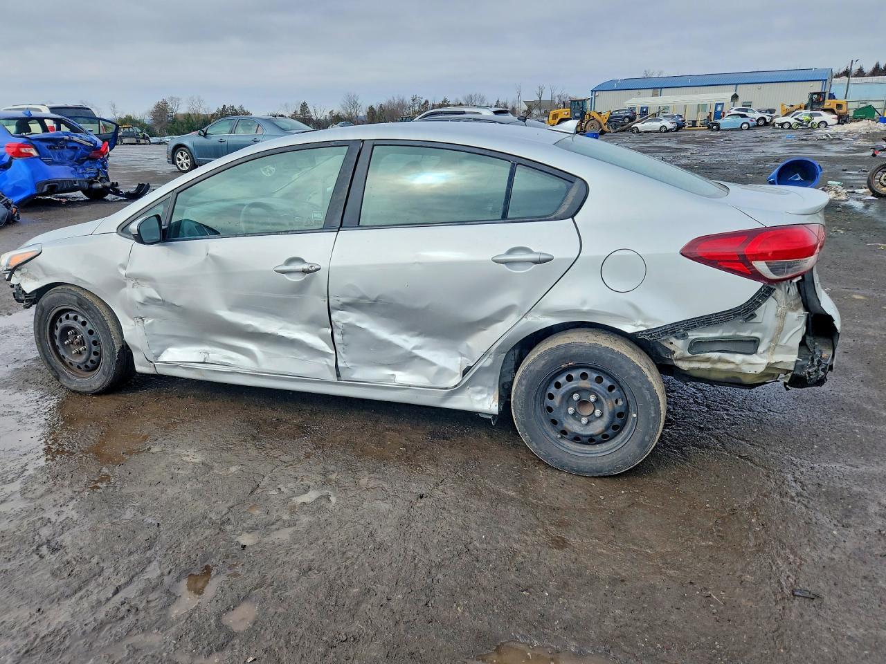 2017 KIA FORTE