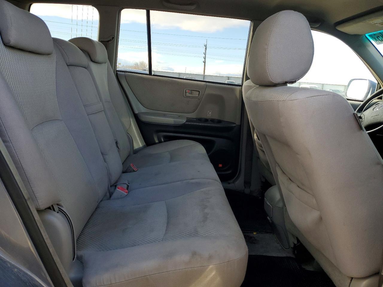 2005 TOYOTA HIGHLANDER