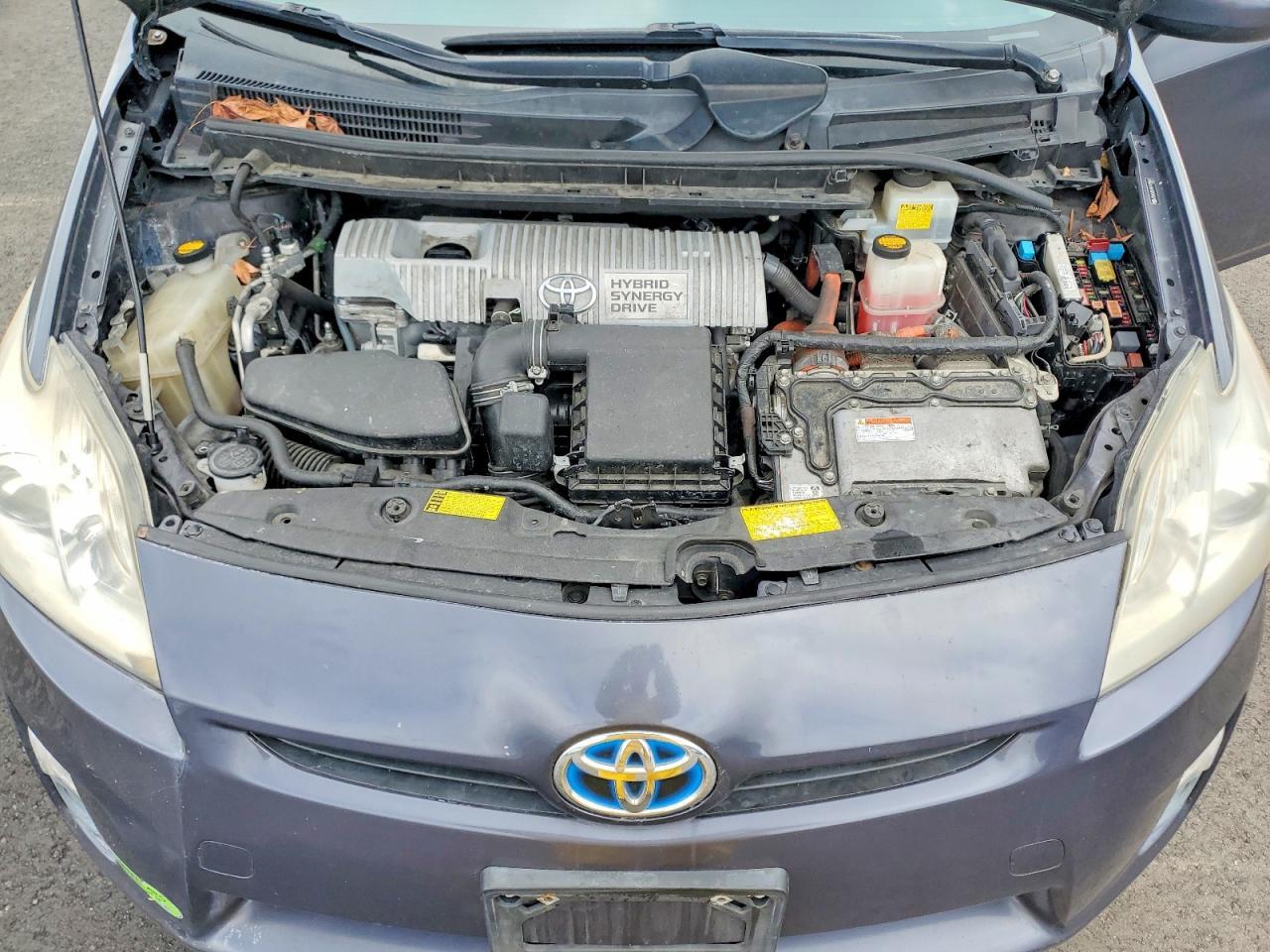 2011 TOYOTA PRIUS