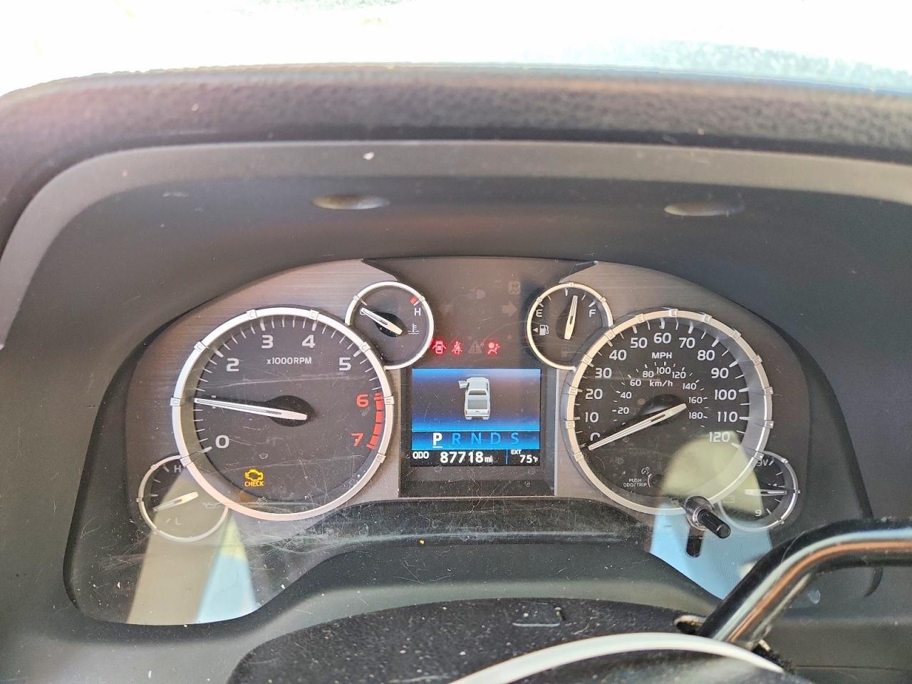 2016 TOYOTA TUNDRA