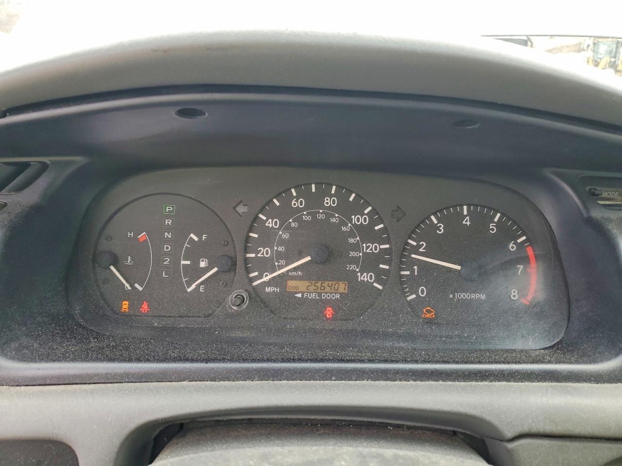 2001 TOYOTA CAMRY