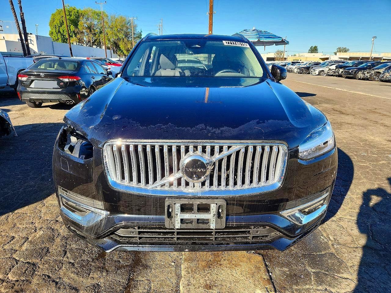 2025 VOLVO XC90