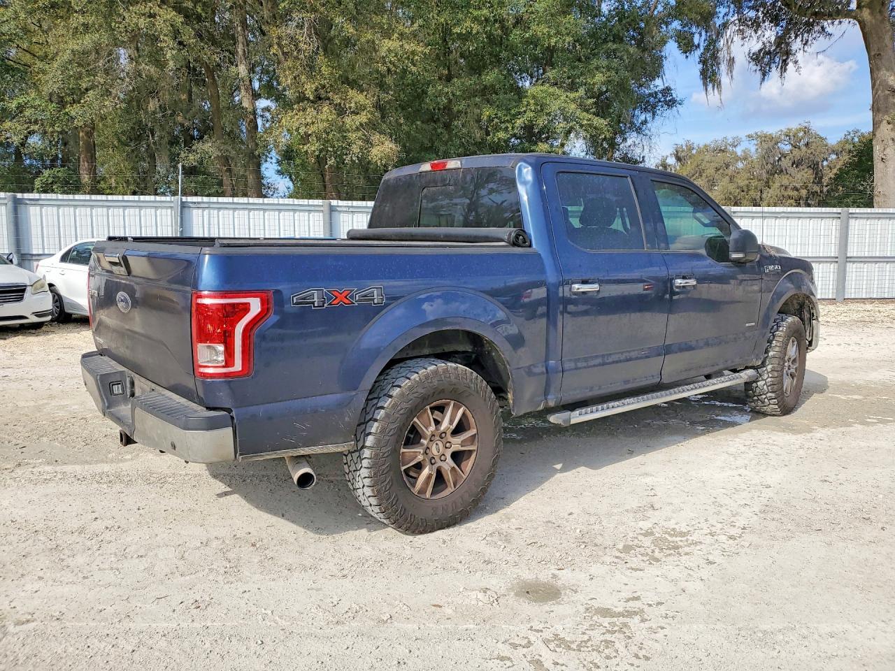 2015 FORD F-150