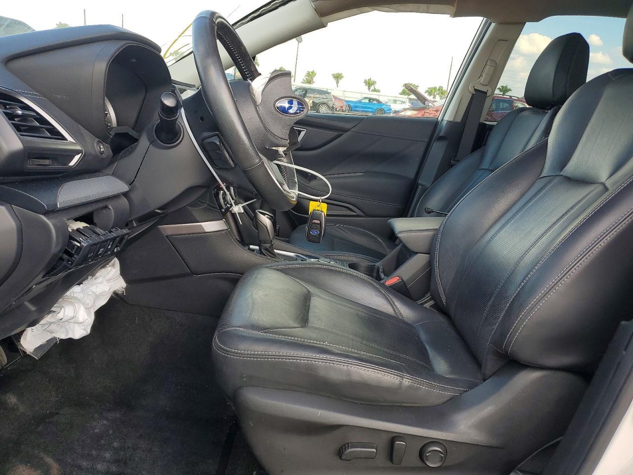 2020 SUBARU FORESTER