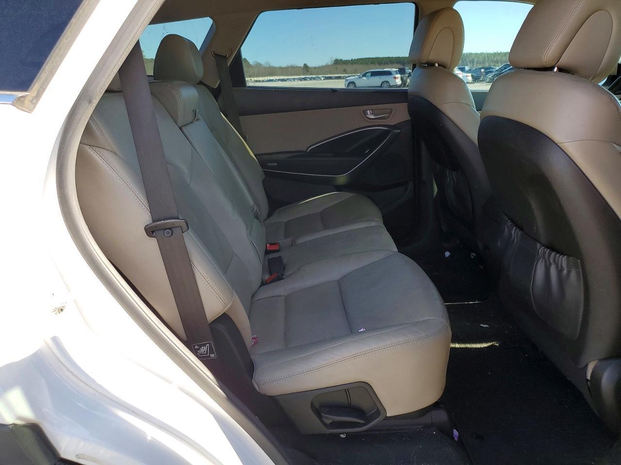 2016 HYUNDAI SANTA FE