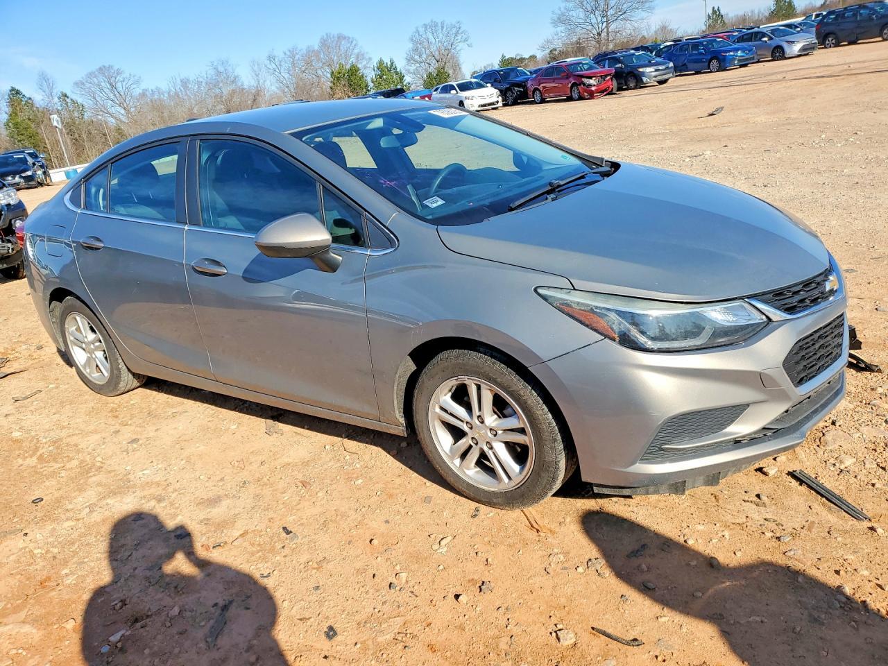 2017 CHEVROLET CRUZE