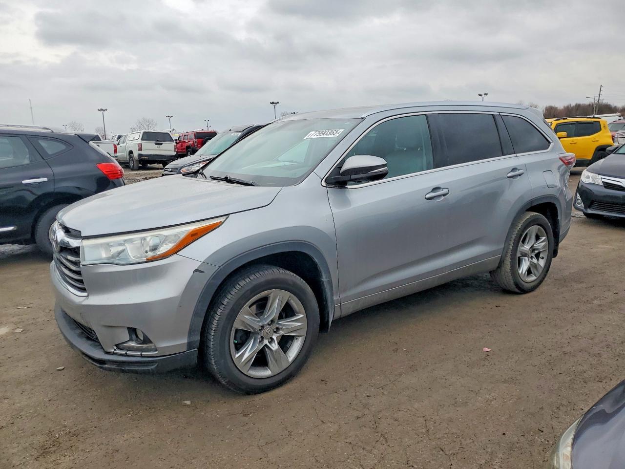 2014 TOYOTA HIGHLANDER