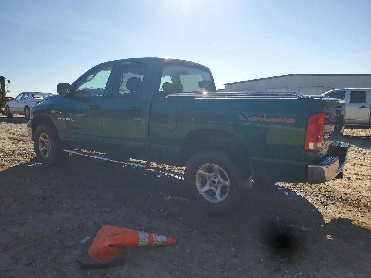 2004 DODGE RAM 1500