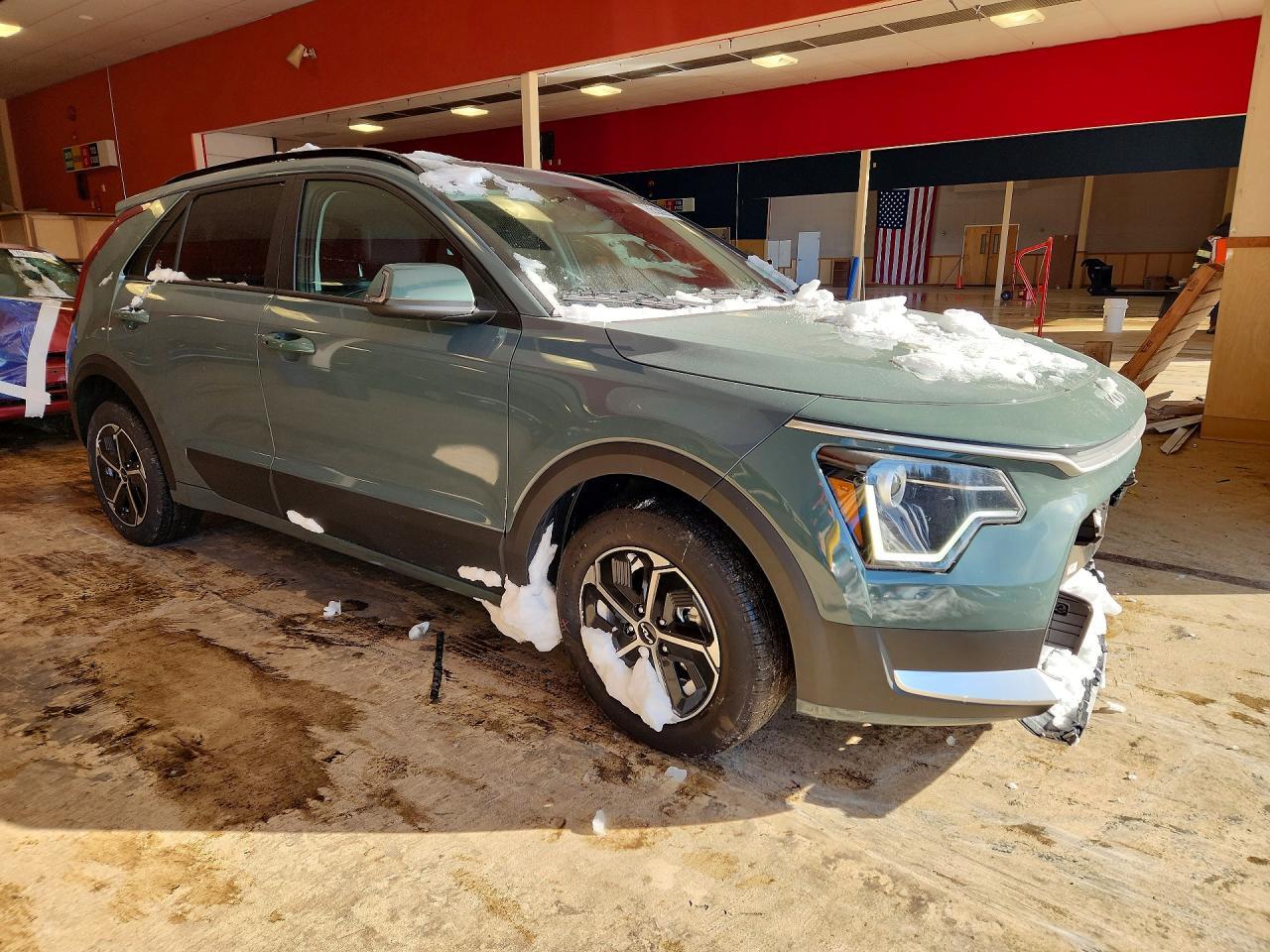 2025 KIA Niro