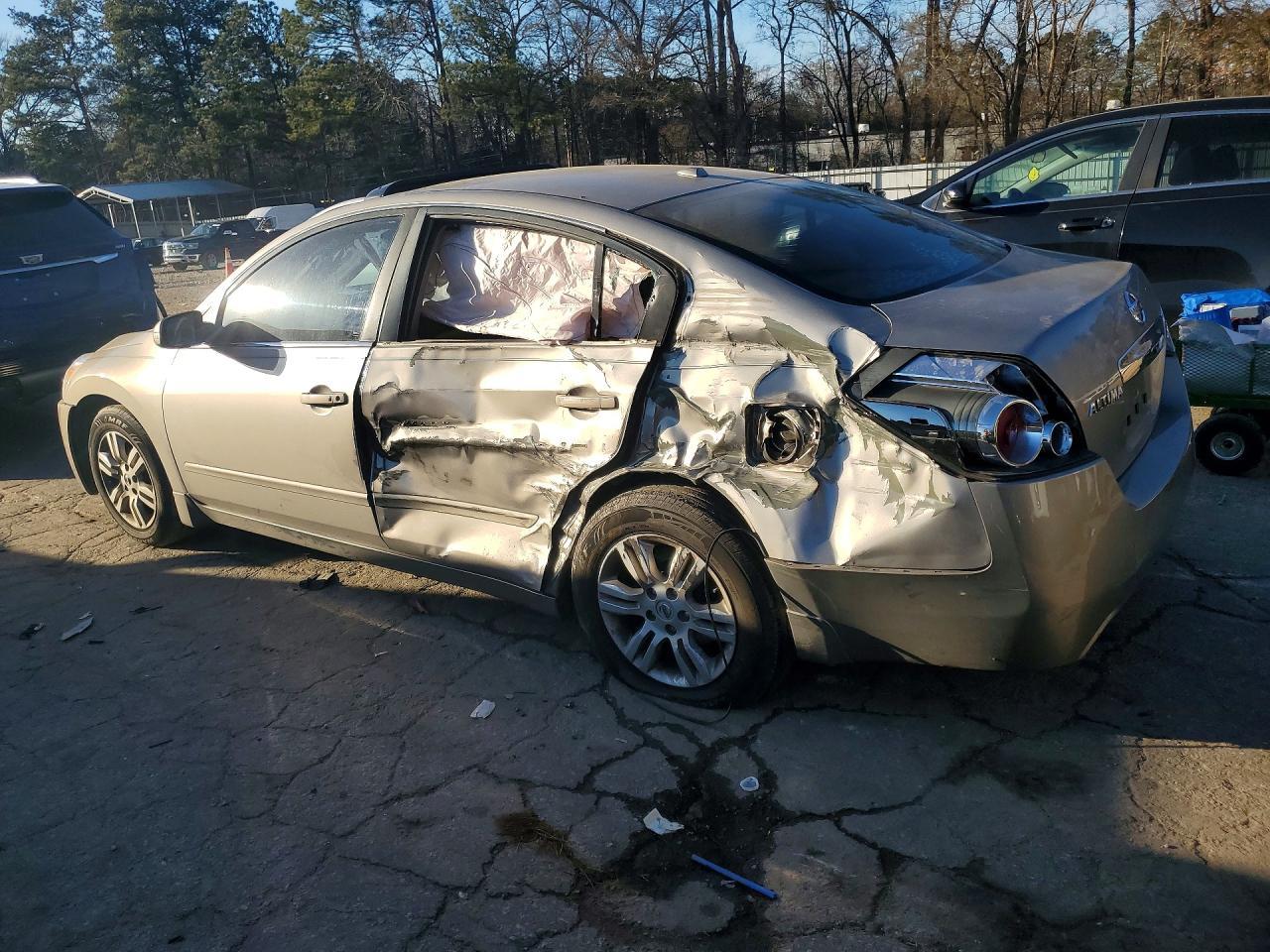 2012 NISSAN ALTIMA