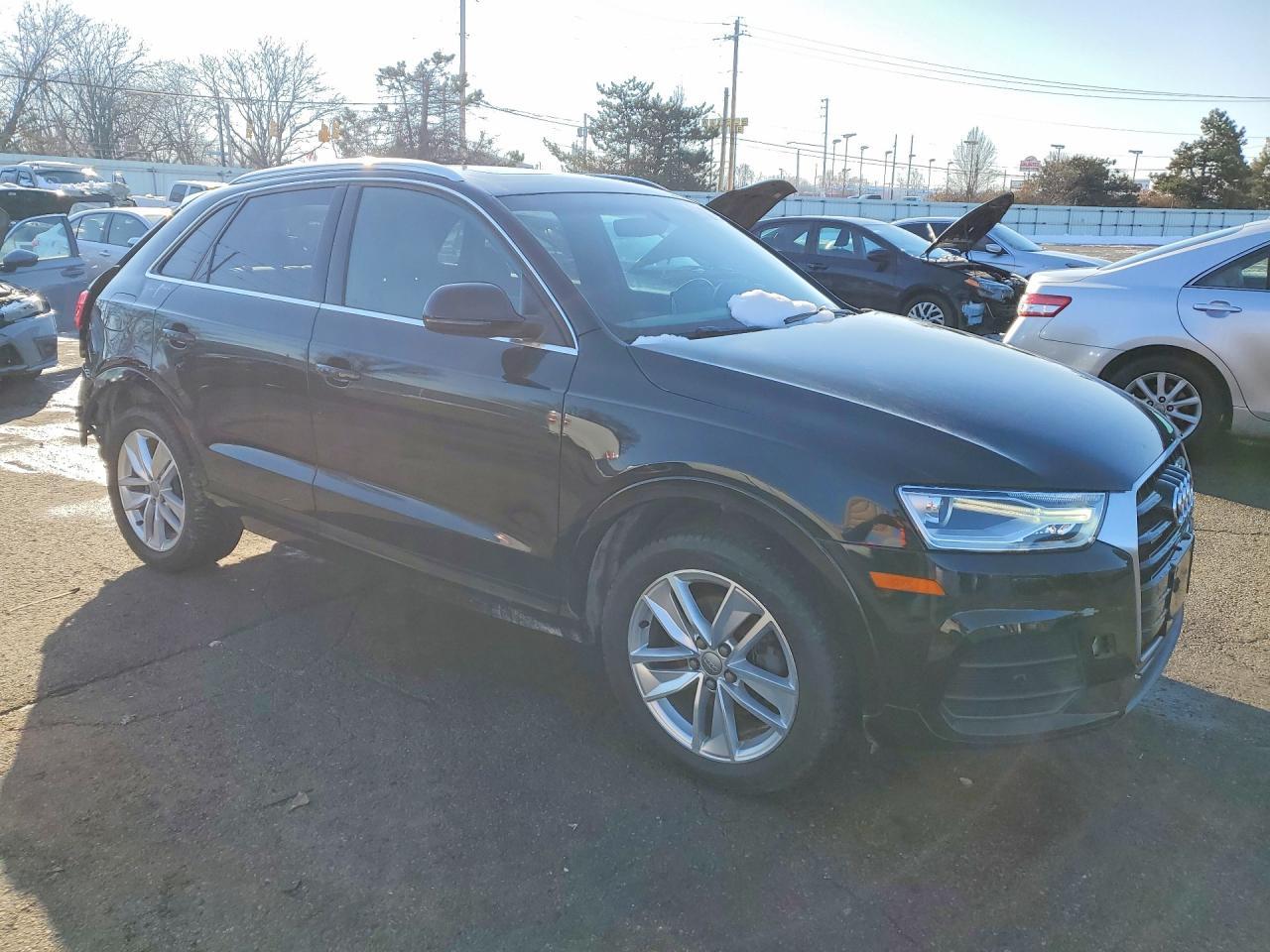 2017 AUDI Q3