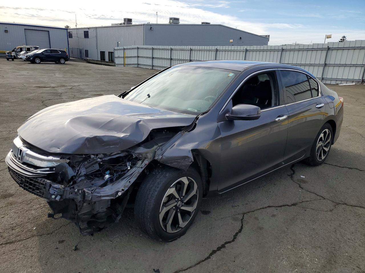 2017 HONDA ACCORD