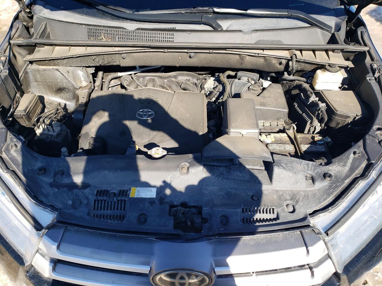 2019 TOYOTA HIGHLANDER