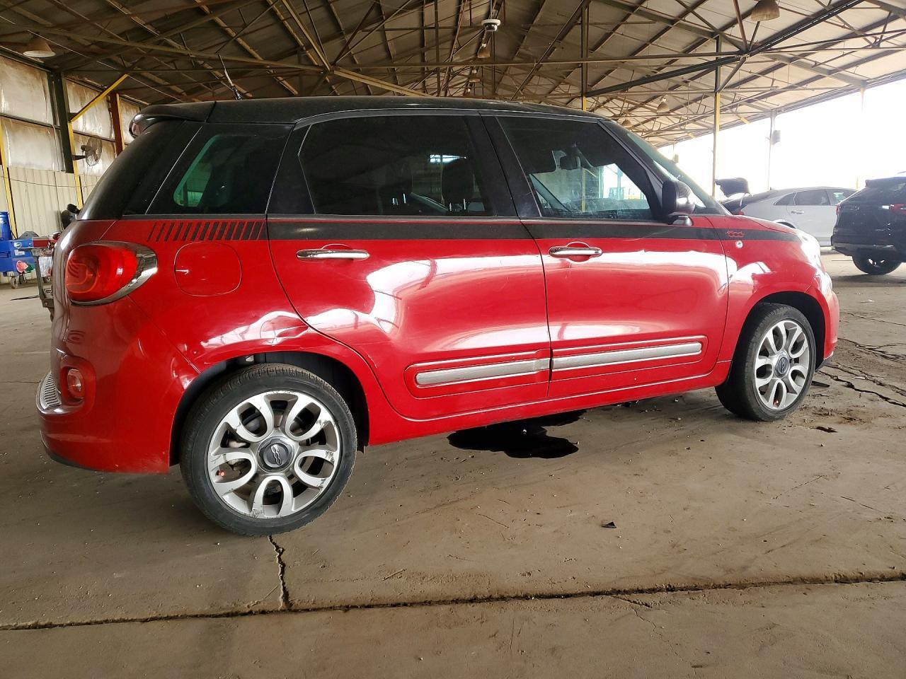 2017 FIAT 500L