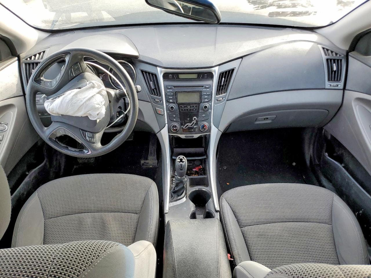 2012 HYUNDAI SONATA