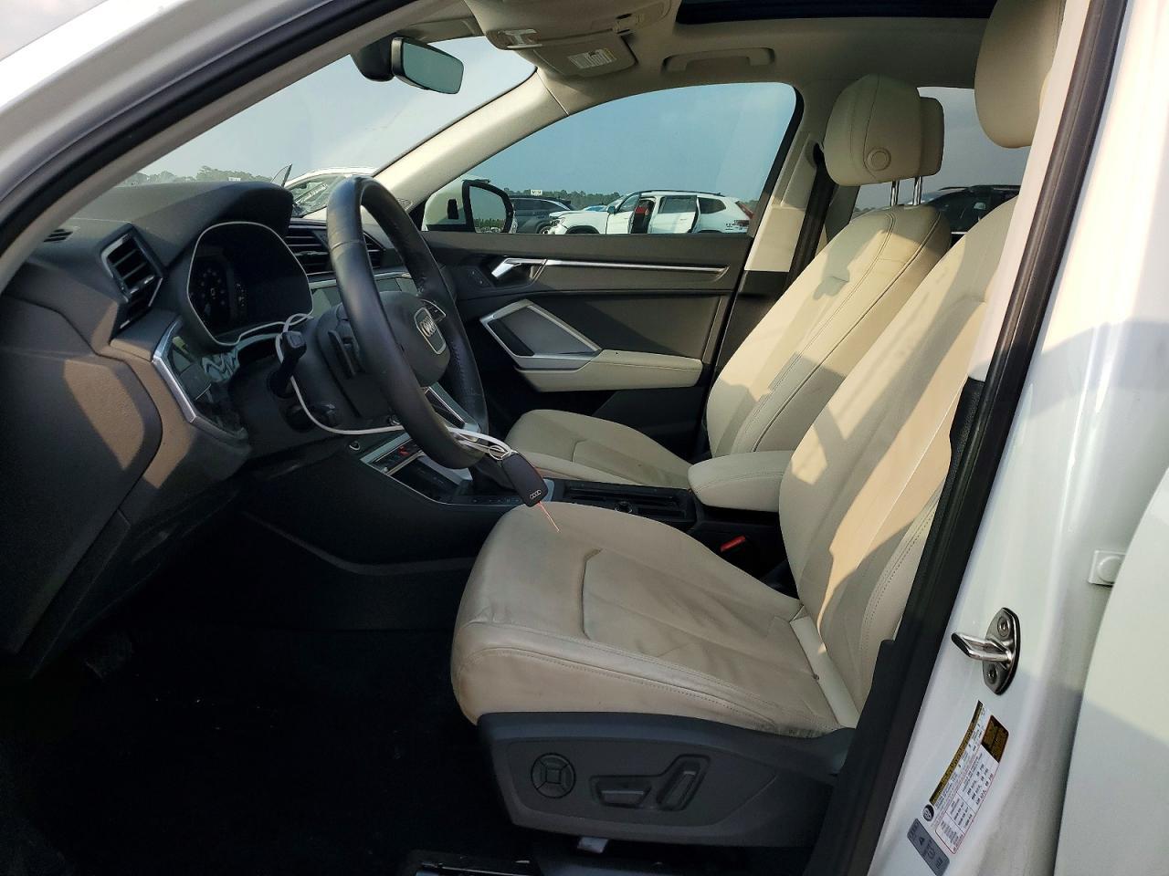 2021 AUDI Q3