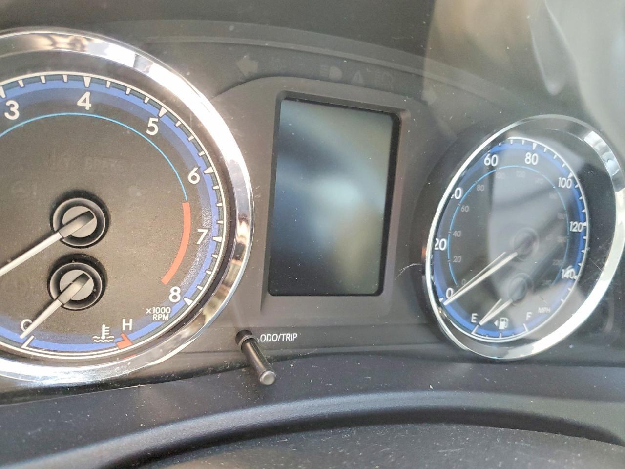 2019 TOYOTA COROLLA