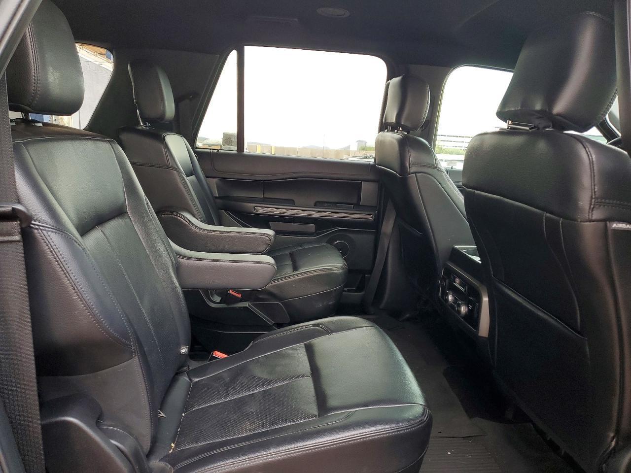 2020 FORD Expedition