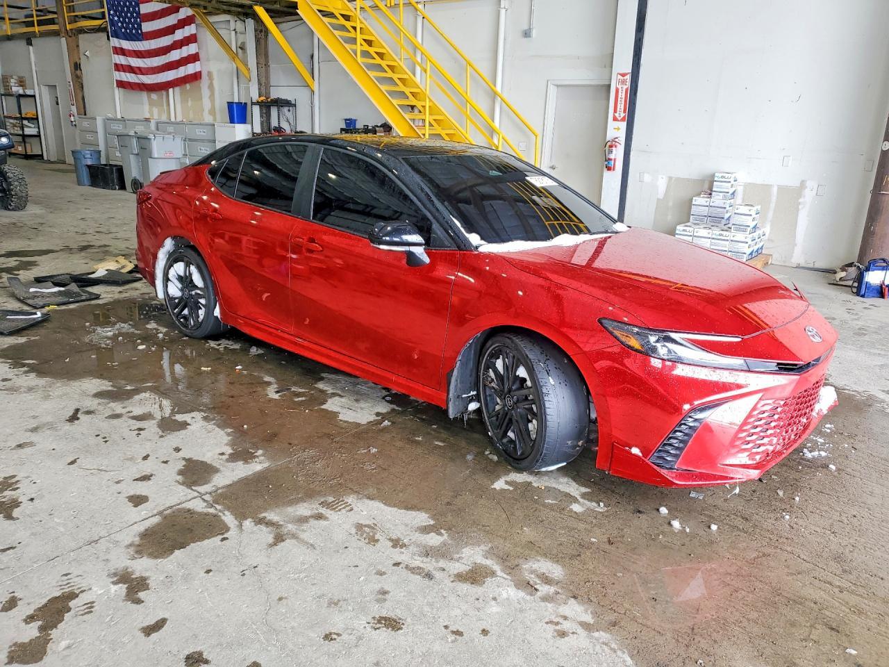 2025 TOYOTA CAMRY