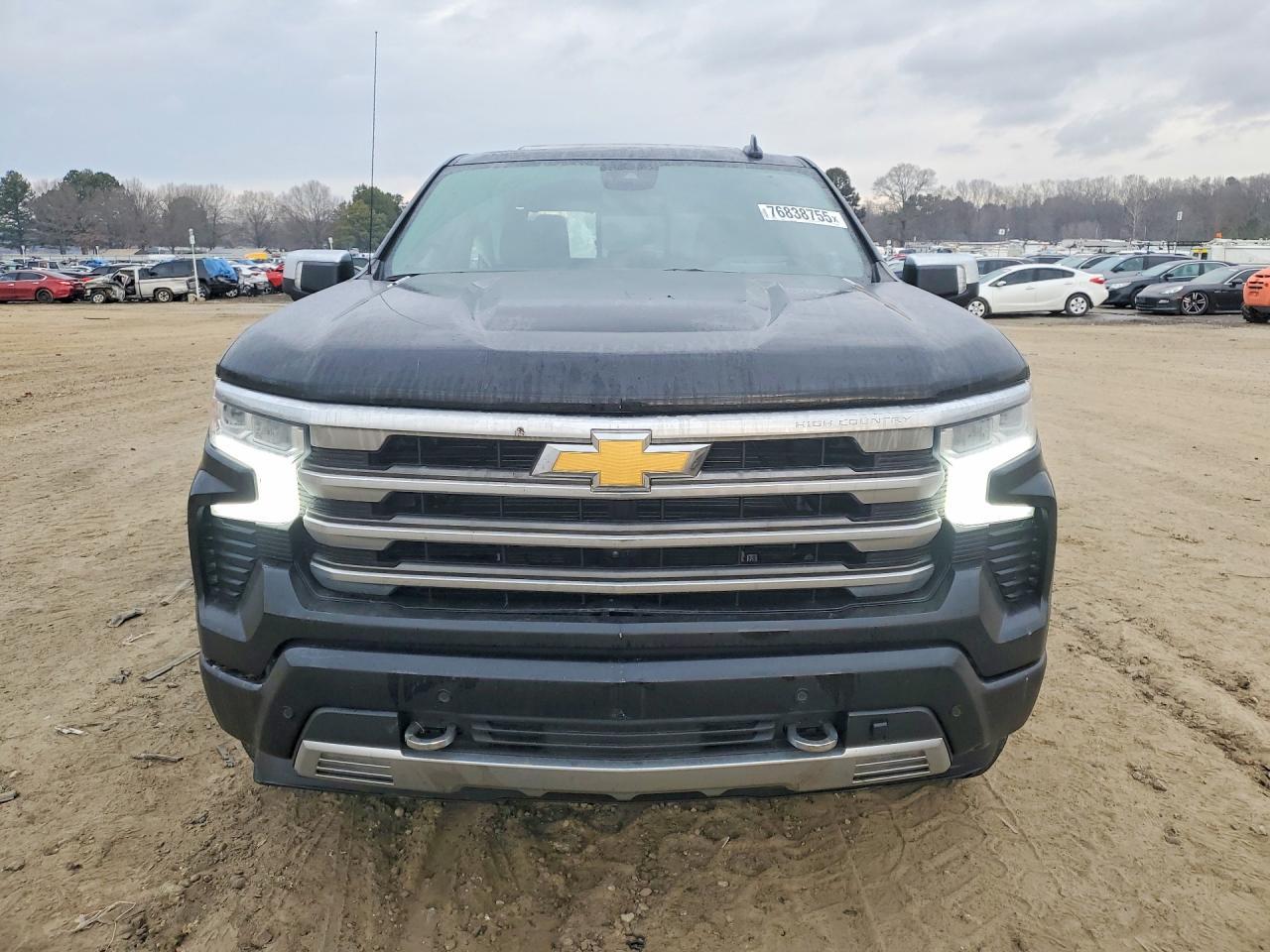 2025 CHEVROLET Silverado
