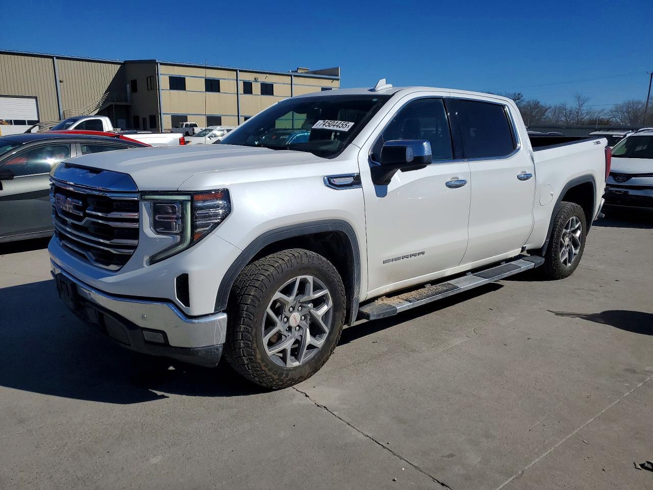 2022 GMC Sierra