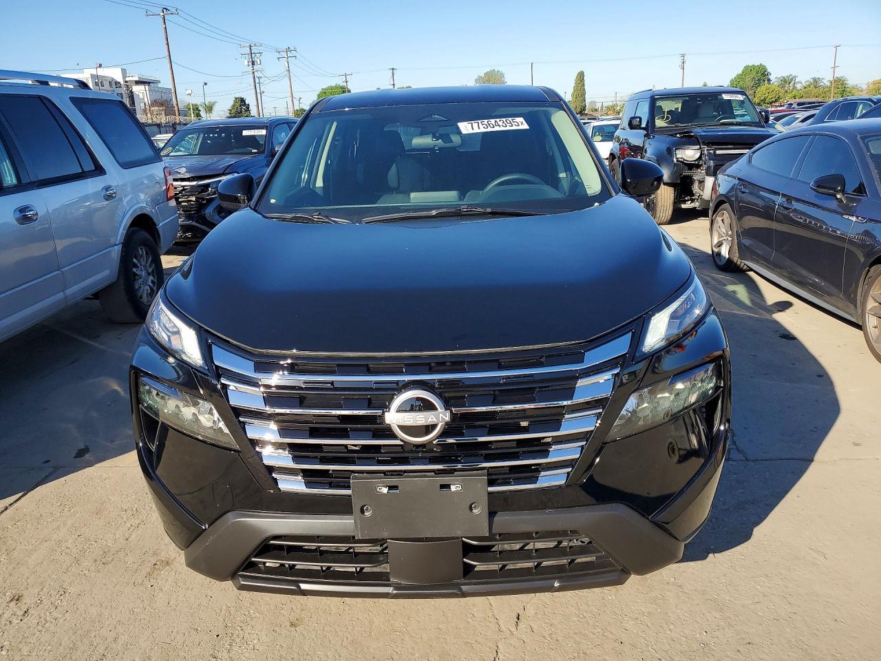 2025 NISSAN ROGUE