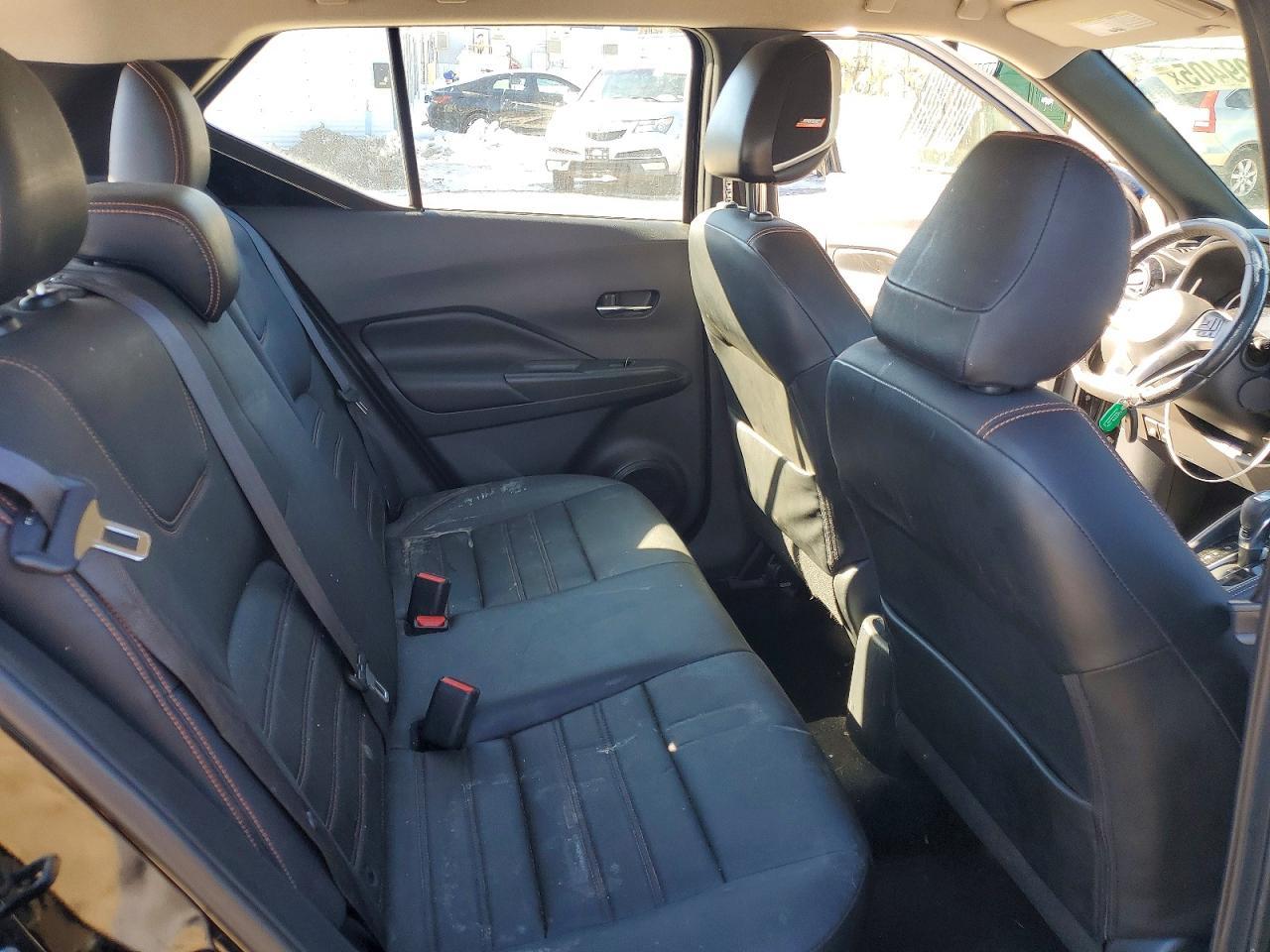 2019 NISSAN KICKS