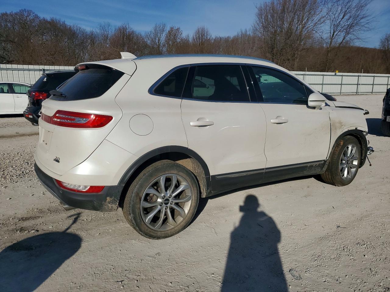 2016 LINCOLN MKC