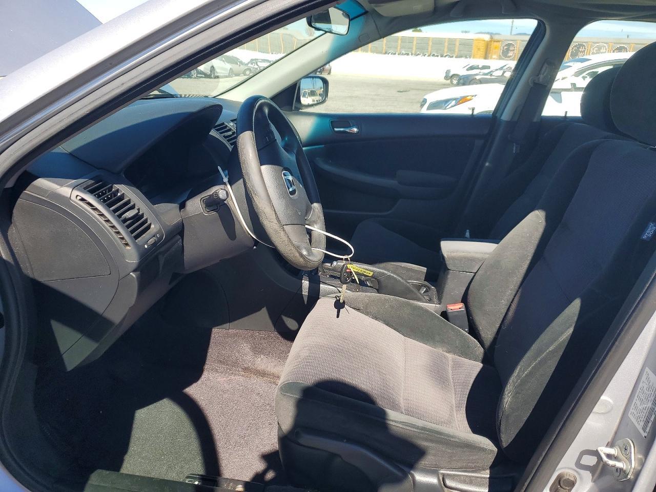 2005 HONDA ACCORD
